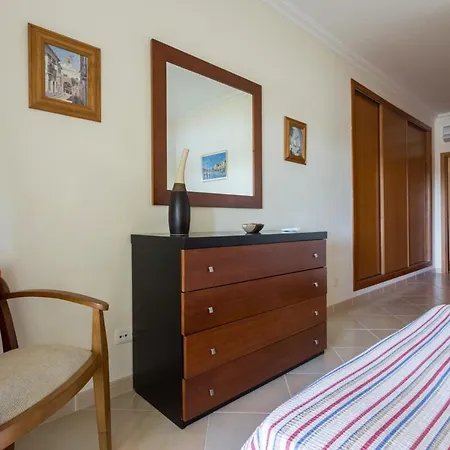 Vista Golf Apartment Quarteira
