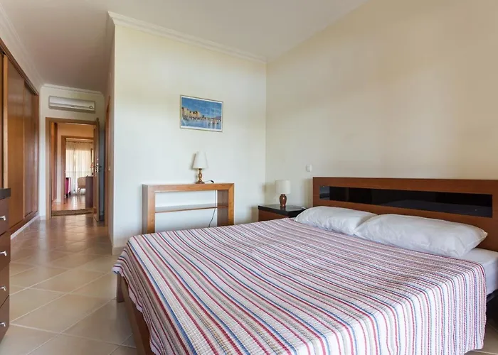 Vista Golf Апартаменты Картейра